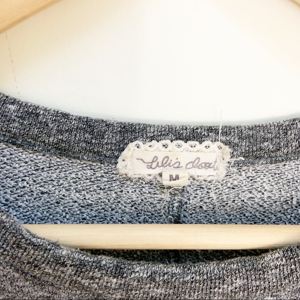 ANTHRO lili's closet gray crewneck Medium - Picture 4 of 5